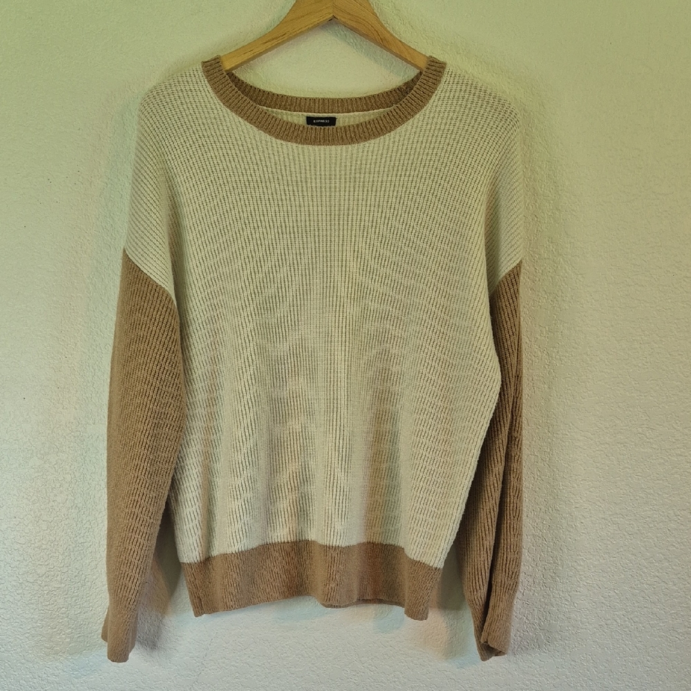Express Cream Tan 2-Tone Crew Neck Sweater Soft Lightweight Sz Small CHIC Comfy